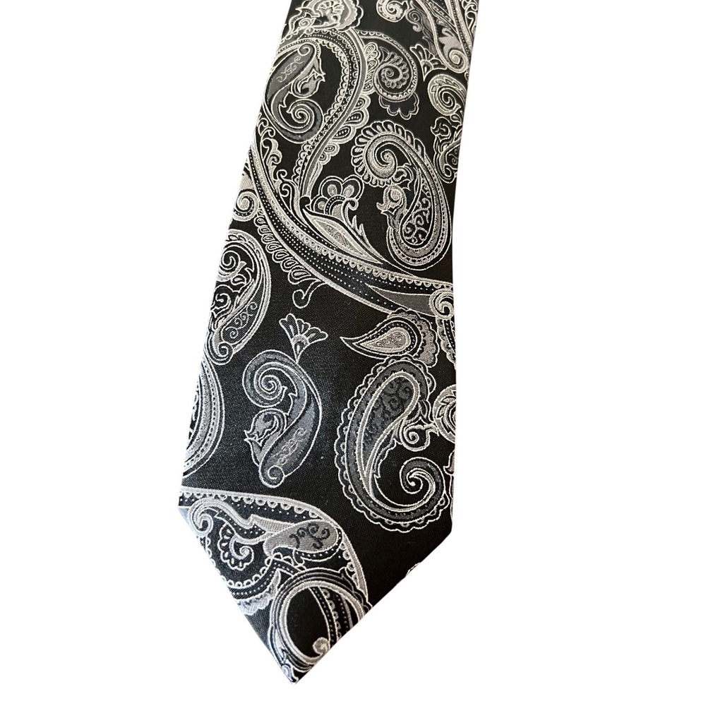 Saddlebred Mens Silk Necktie Black Silver Grey Paisley Classic 57.5 Inch Tie
